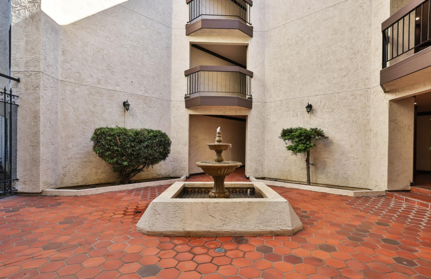 Detail Gallery Image 29 of 36 For 39997 Cedar Boulevard #147,  Newark,  CA 94560 - 2 Beds | 2 Baths