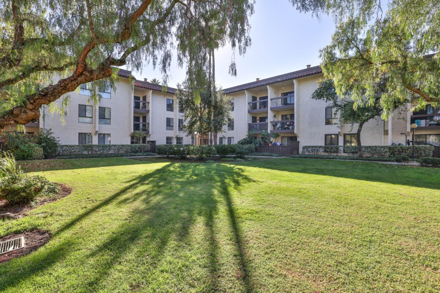 Detail Gallery Image 30 of 36 For 39997 Cedar Boulevard #147,  Newark,  CA 94560 - 2 Beds | 2 Baths