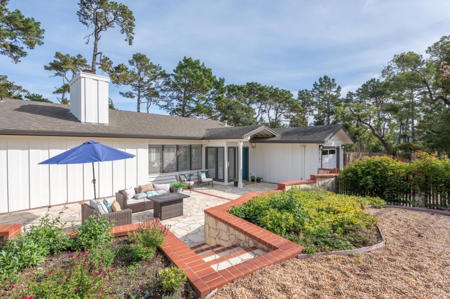 Detail Gallery Image 17 of 18 For 4181 Crest Crest Road, Pebble Beach,  CA 93953 - 3 Beds | 2 Baths