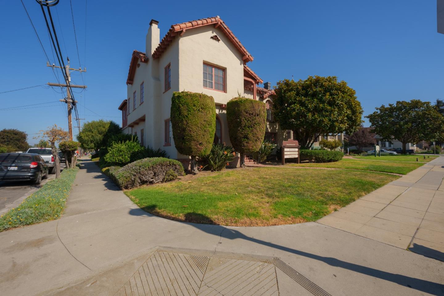 Detail Gallery Image 3 of 33 For 158 Central Ave, Salinas,  CA 93901 - – Beds | – Baths