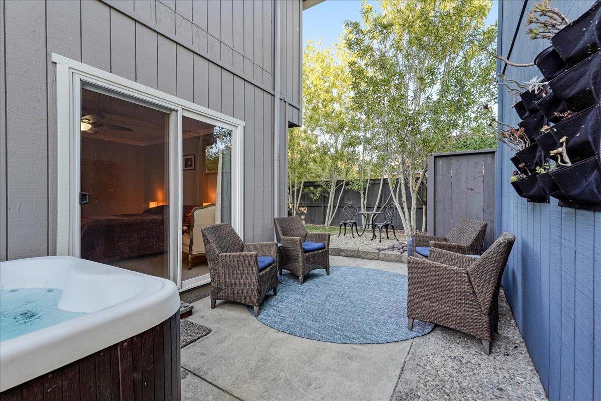 Detail Gallery Image 25 of 34 For 2019 Felt St, Santa Cruz,  CA 95062 - 3 Beds | 2 Baths