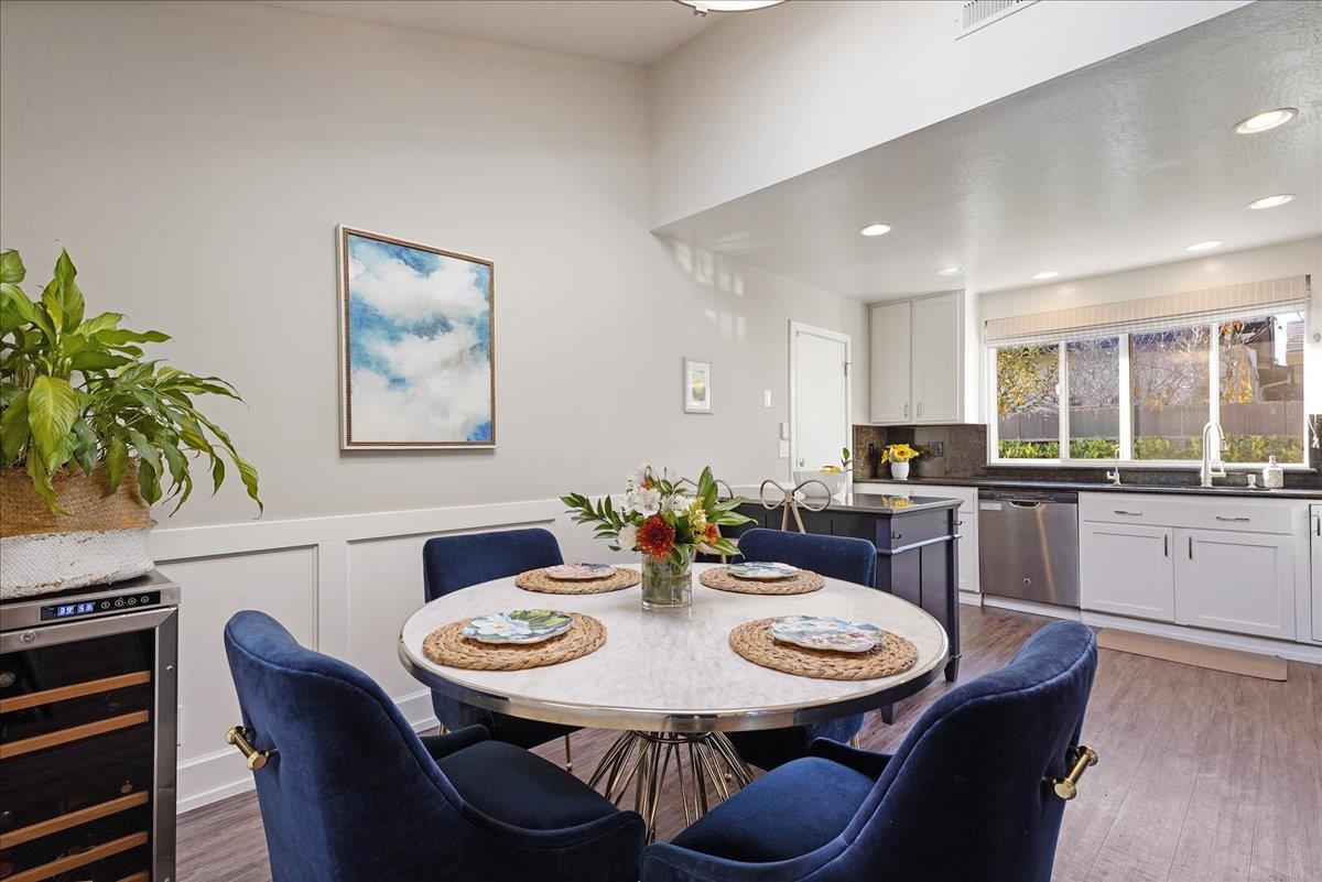 Detail Gallery Image 9 of 34 For 2019 Felt St, Santa Cruz,  CA 95062 - 3 Beds | 2 Baths