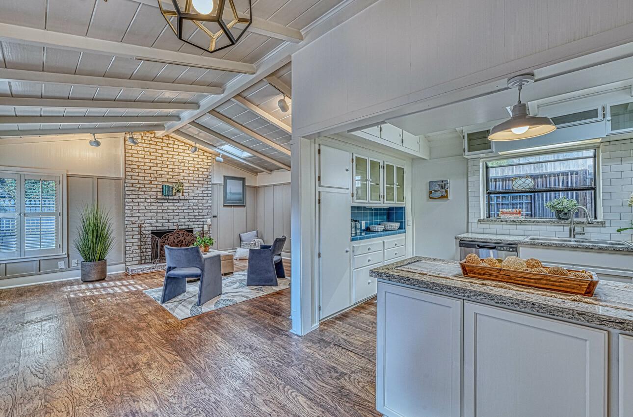 Detail Gallery Image 11 of 40 For 0 Junipero 2 South East of 10th Ave, Carmel,  CA 93923 - 3 Beds | 2 Baths