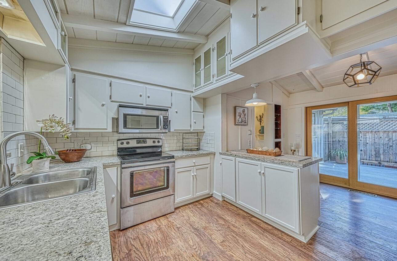 Detail Gallery Image 15 of 40 For 0 Junipero 2 South East of 10th Ave, Carmel,  CA 93923 - 3 Beds | 2 Baths