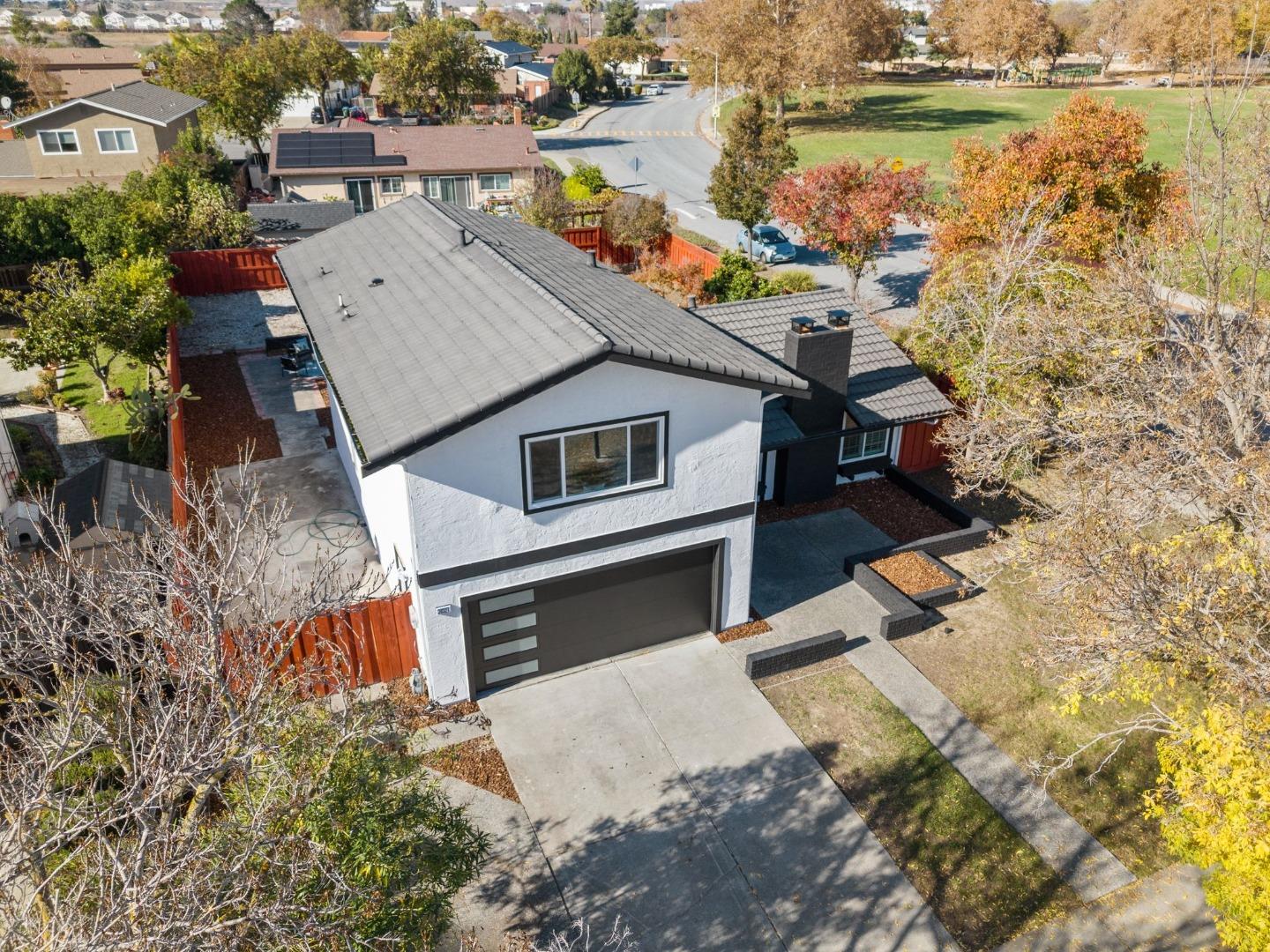 Detail Gallery Image 39 of 41 For 36321 Bridgepointe Dr, Newark,  CA 94560 - 4 Beds | 2/1 Baths