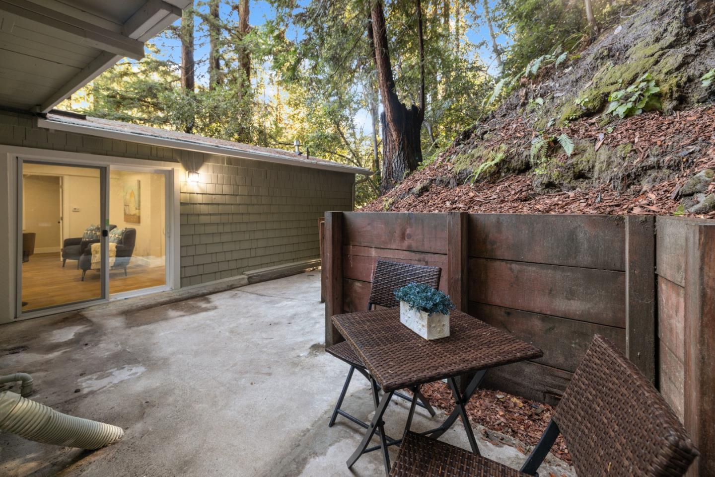 Detail Gallery Image 33 of 65 For 1603 Lockhart Gulch Rd, Scotts Valley,  CA 95066 - 3 Beds | 2 Baths