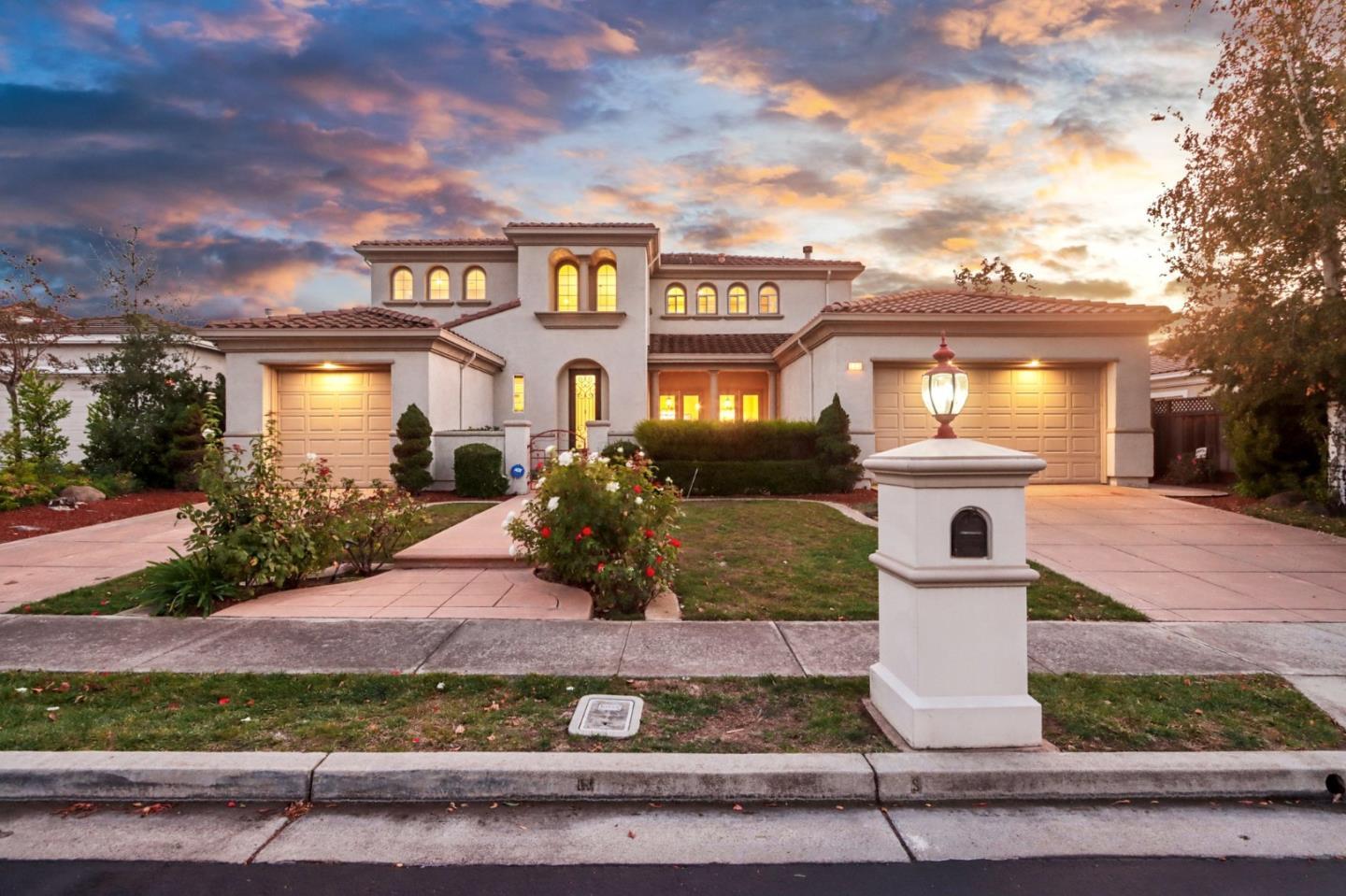 Detail Gallery Image 54 of 85 For 5930 Gleneagles Cir, San Jose,  CA 95138 - 5 Beds | 4 Baths