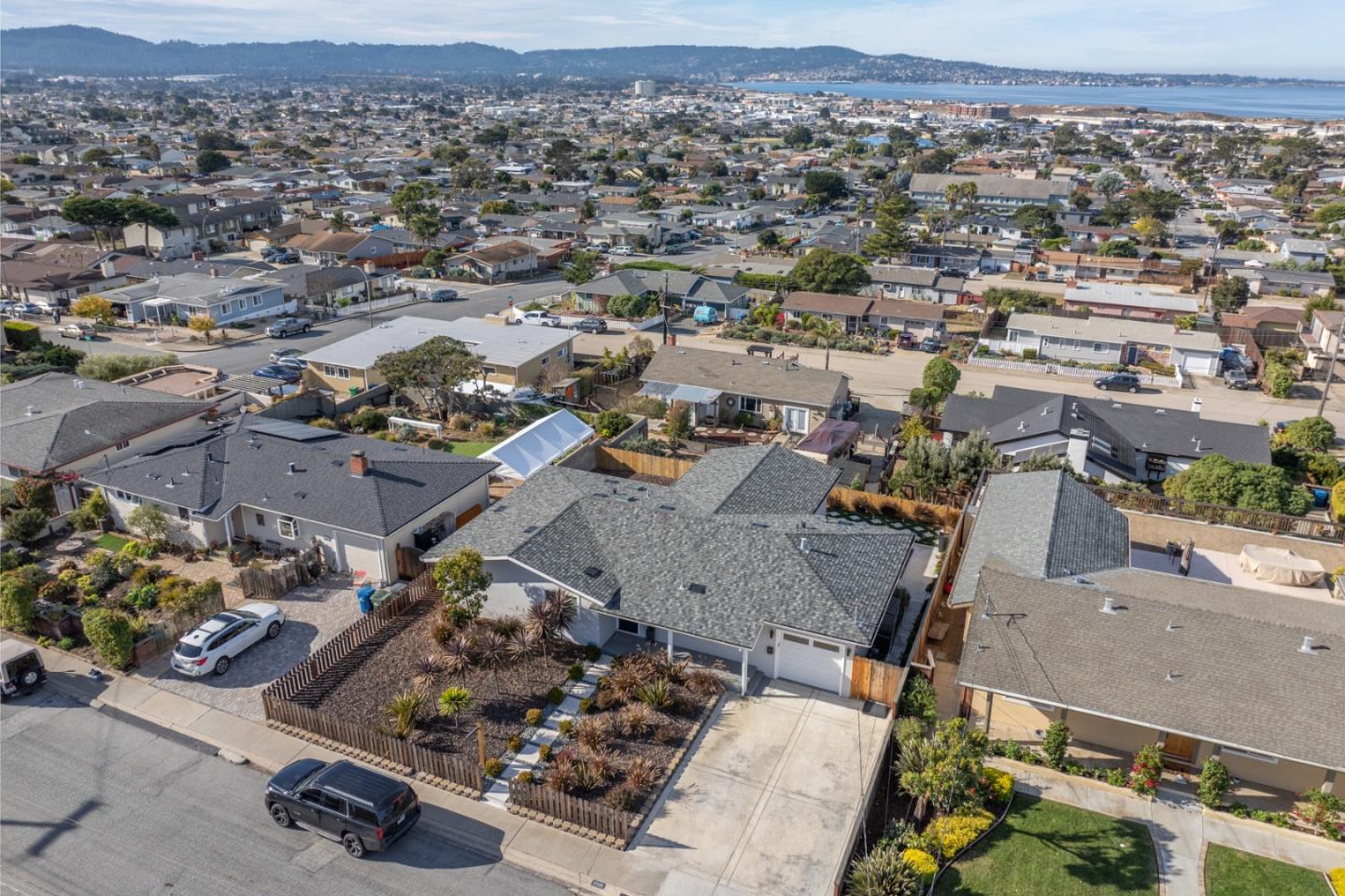 Detail Gallery Image 31 of 36 For 1931 Yosemite St, Seaside,  CA 93955 - 3 Beds | 2 Baths