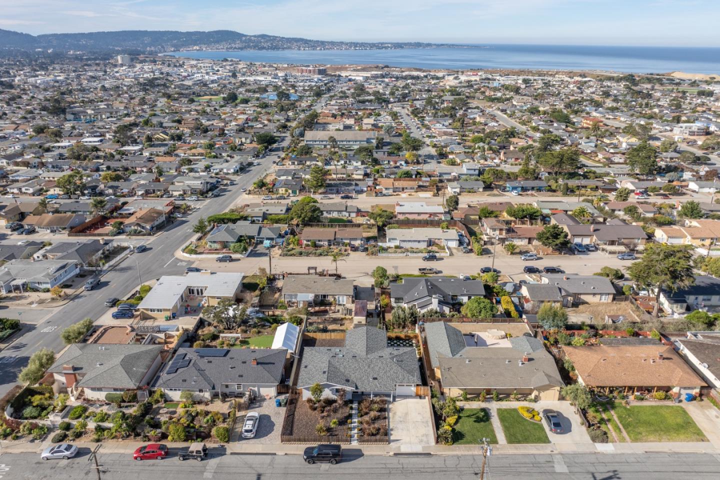 Detail Gallery Image 33 of 36 For 1931 Yosemite St, Seaside,  CA 93955 - 3 Beds | 2 Baths