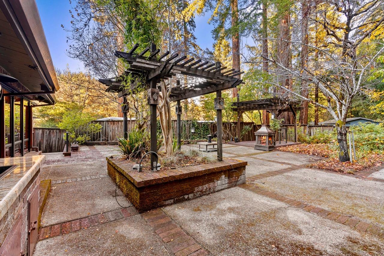 Detail Gallery Image 37 of 48 For 15610 Forest Hill Dr, Boulder Creek,  CA 95006 - 3 Beds | 2 Baths