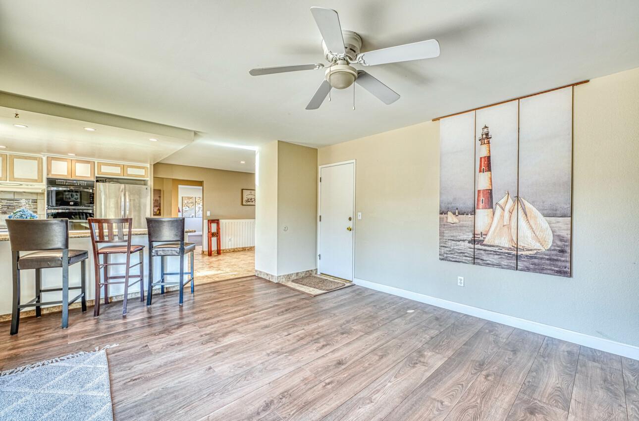 Detail Gallery Image 19 of 36 For 9760 Arrowleaf Trl, Salinas,  CA 93907 - 3 Beds | 2 Baths