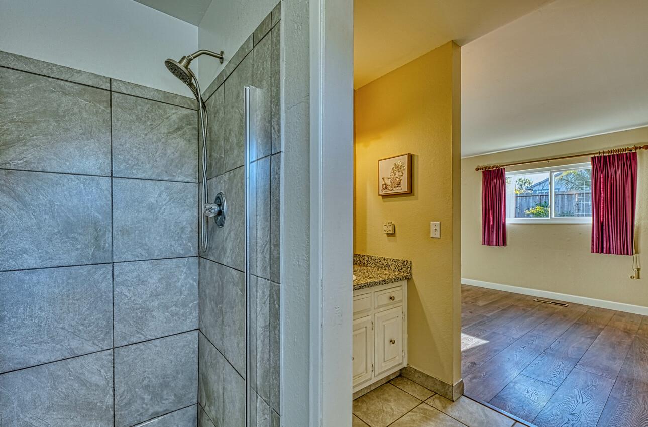 Detail Gallery Image 26 of 36 For 9760 Arrowleaf Trl, Salinas,  CA 93907 - 3 Beds | 2 Baths