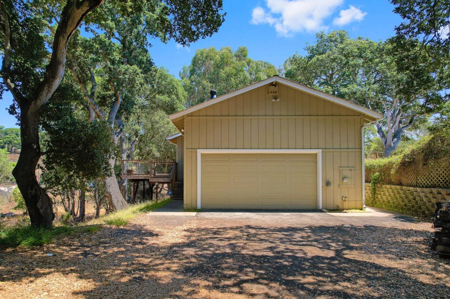 Detail Gallery Image 3 of 29 For 6935 Long Valley Spur, Castroville,  CA 95012 - 3 Beds | 2 Baths