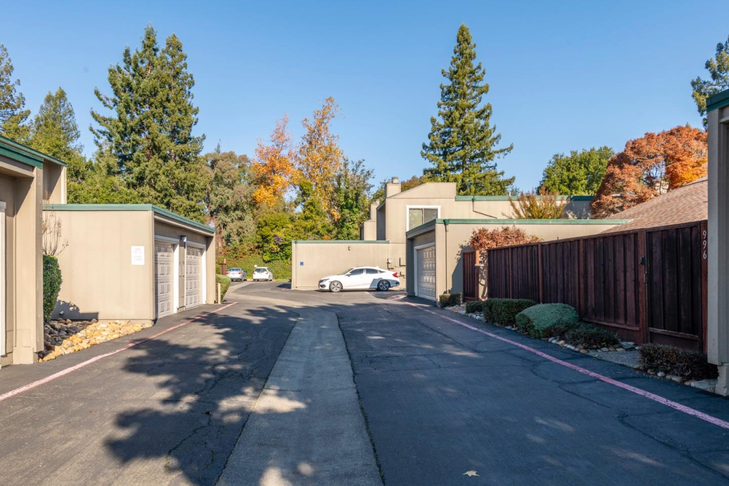 Detail Gallery Image 36 of 37 For 998 Santa Cruz Way, Rohnert Park,  CA 94928 - 3 Beds | 2 Baths