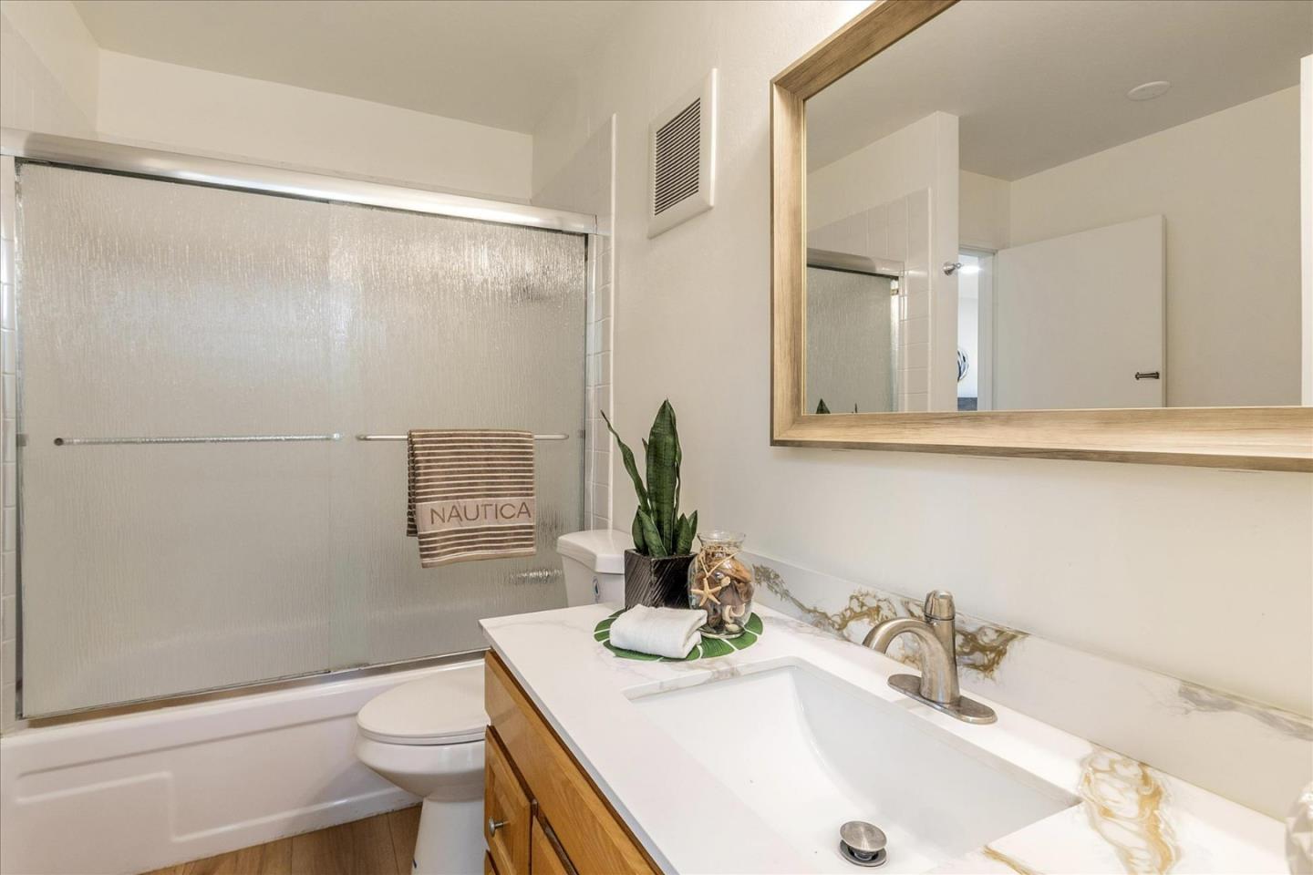 Detail Gallery Image 22 of 48 For 380 Auburn Way #21,  San Jose,  CA 95129 - 2 Beds | 1/1 Baths