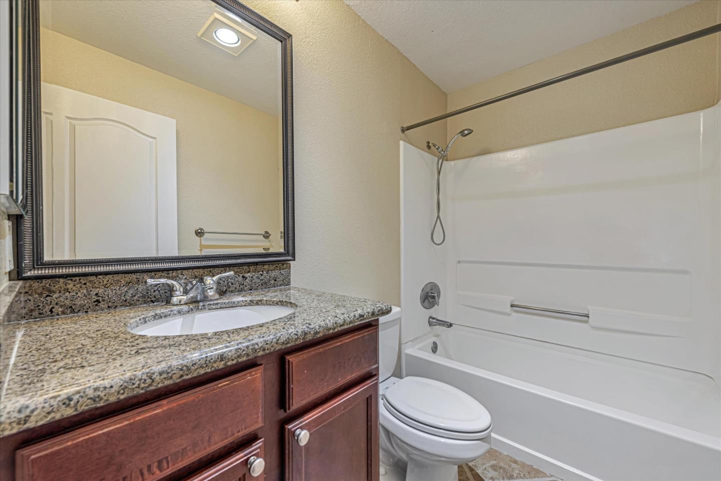 Detail Gallery Image 12 of 15 For 828 Catkin Ct, San Jose,  CA 95128 - 2 Beds | 2 Baths