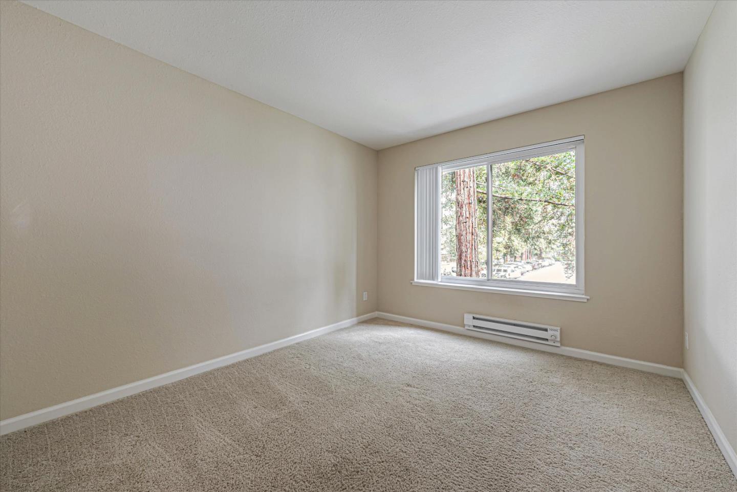 Detail Gallery Image 8 of 15 For 828 Catkin Ct, San Jose,  CA 95128 - 2 Beds | 2 Baths