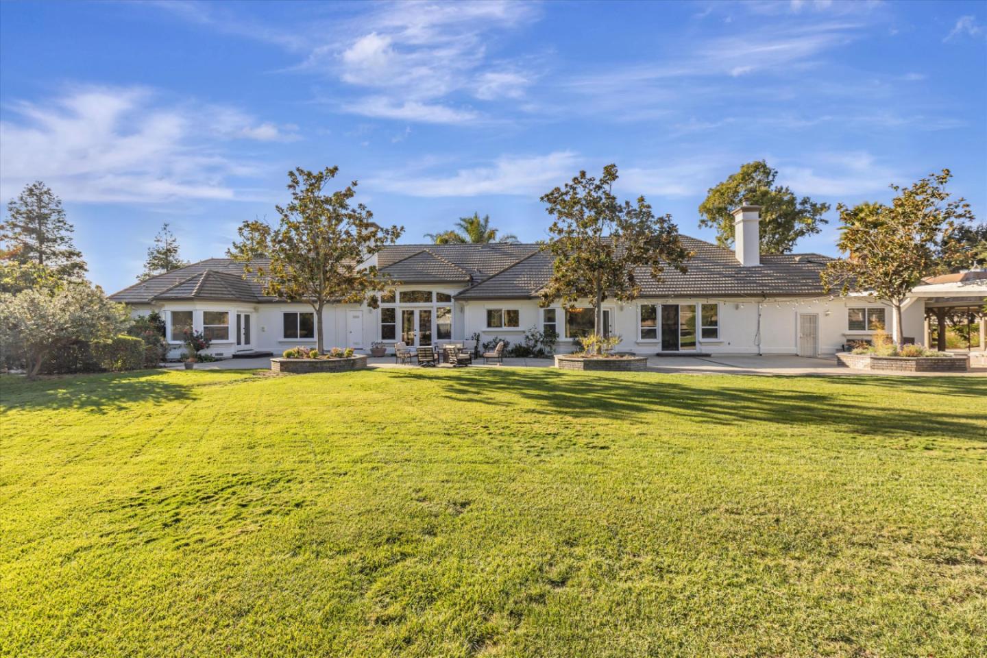 Detail Gallery Image 46 of 76 For 11462 Heritage Manor Pl, Gilroy,  CA 95020 - 4 Beds | 3/1 Baths