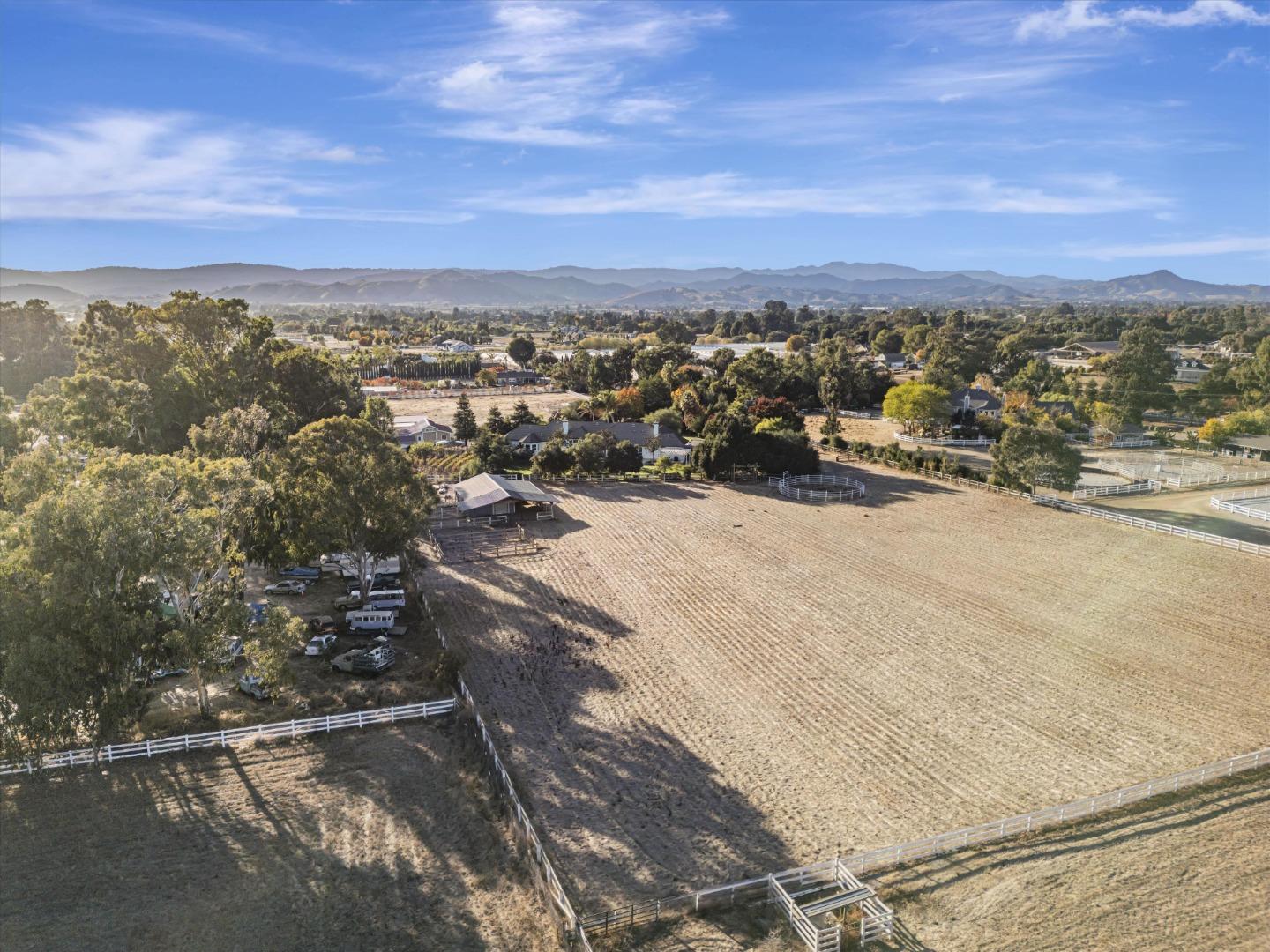 Detail Gallery Image 75 of 76 For 11462 Heritage Manor Pl, Gilroy,  CA 95020 - 4 Beds | 3/1 Baths