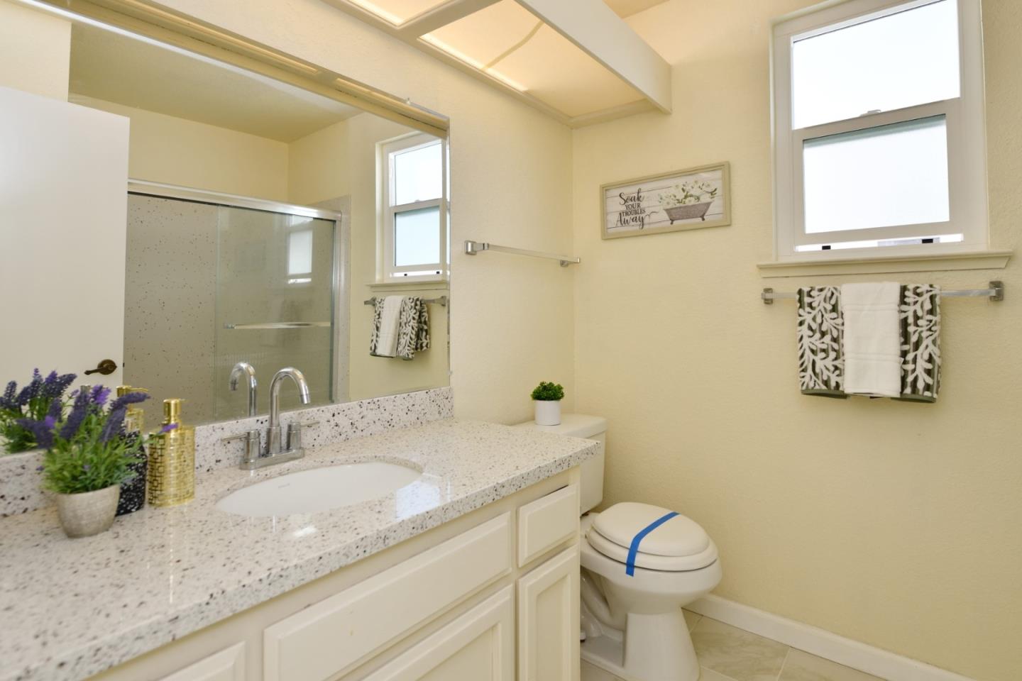 Detail Gallery Image 30 of 42 For 20727 Garden Crest Ct, Cupertino,  CA 95014 - 3 Beds | 2/1 Baths