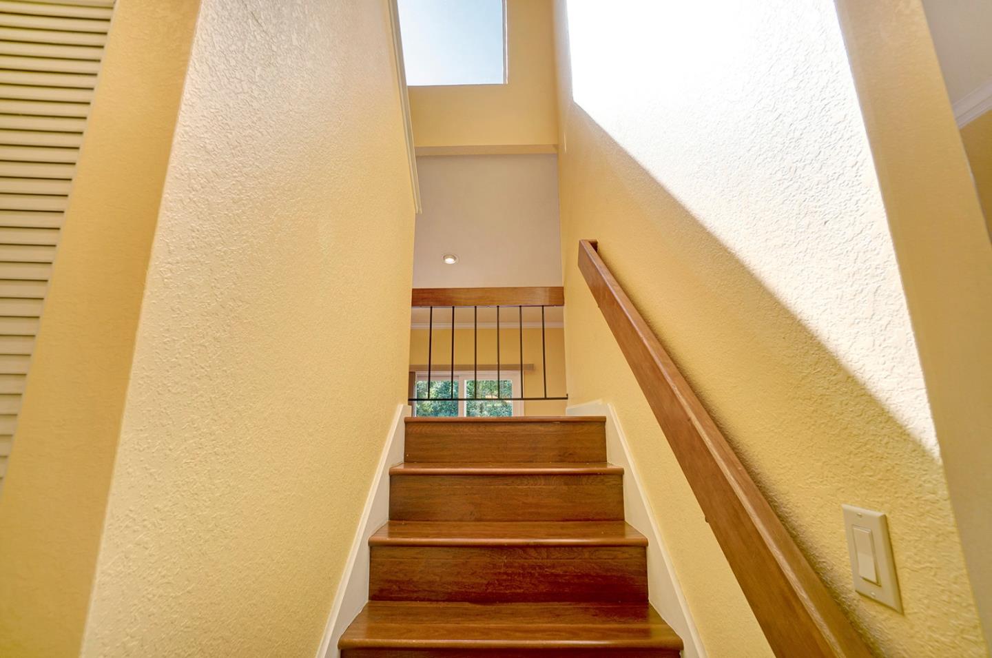 Detail Gallery Image 23 of 49 For 3056 Mountain Dr, Fremont,  CA 94555 - 3 Beds | 2/1 Baths