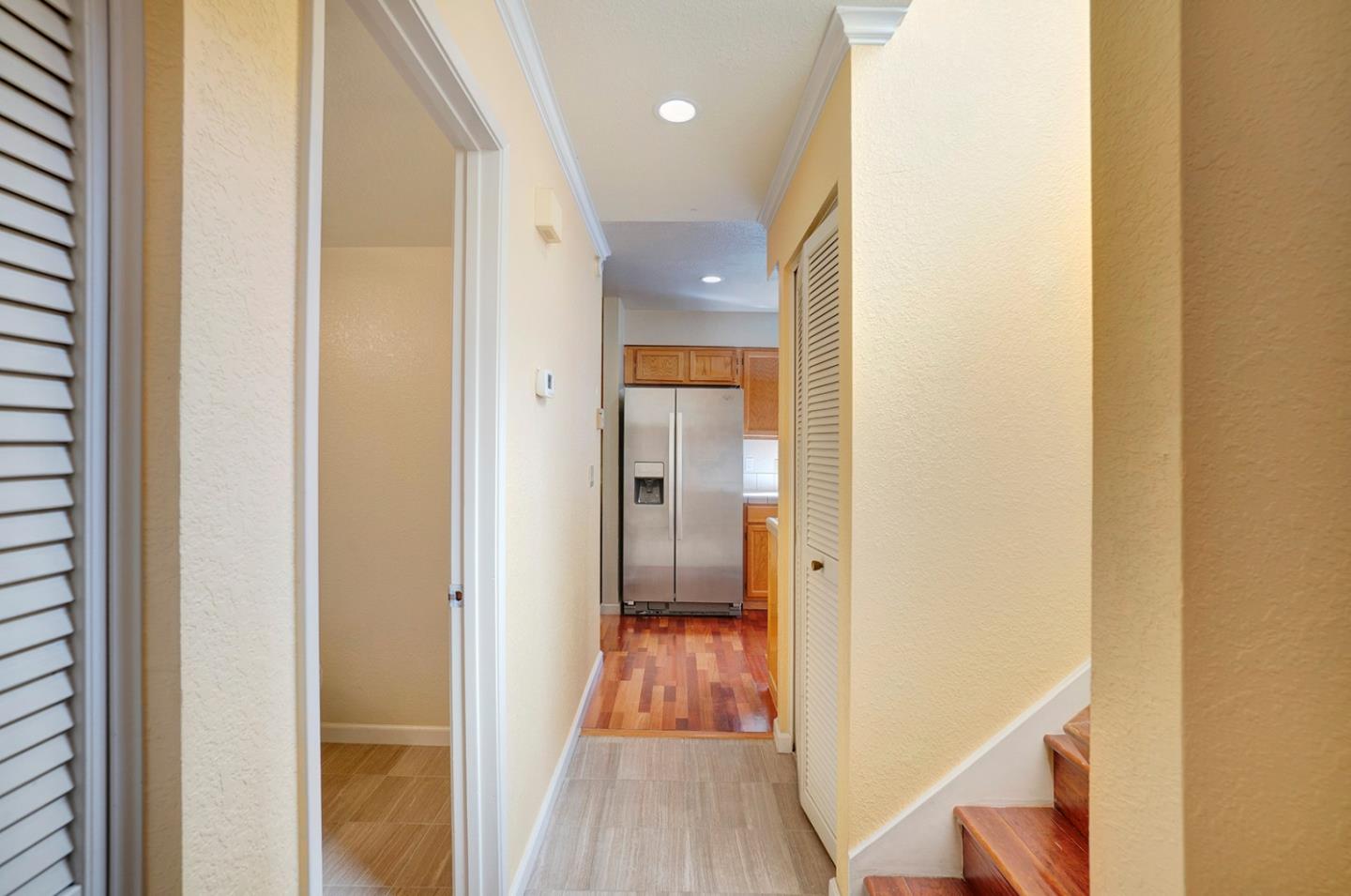 Detail Gallery Image 3 of 49 For 3056 Mountain Dr, Fremont,  CA 94555 - 3 Beds | 2/1 Baths