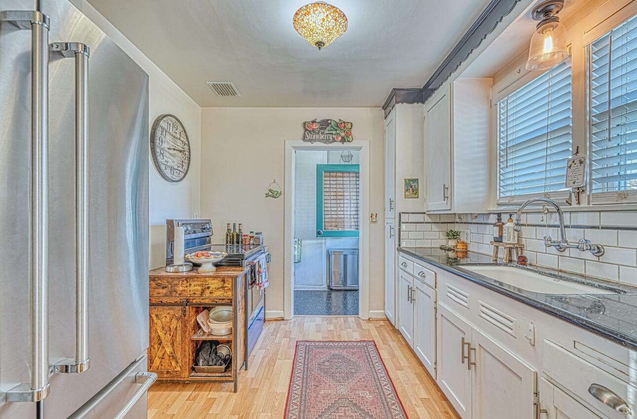 258 Clay St, Salinas, CA 93901 photo 11