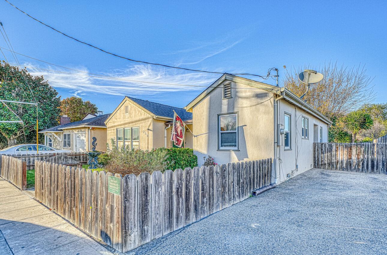 258 Clay St, Salinas, CA 93901 photo 2