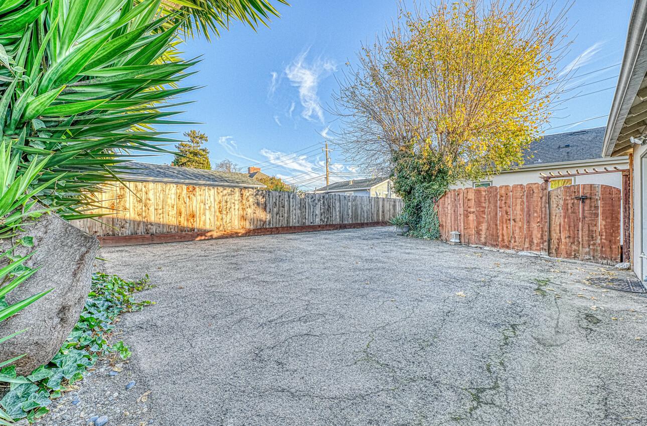 258 Clay St, Salinas, CA 93901 photo 25