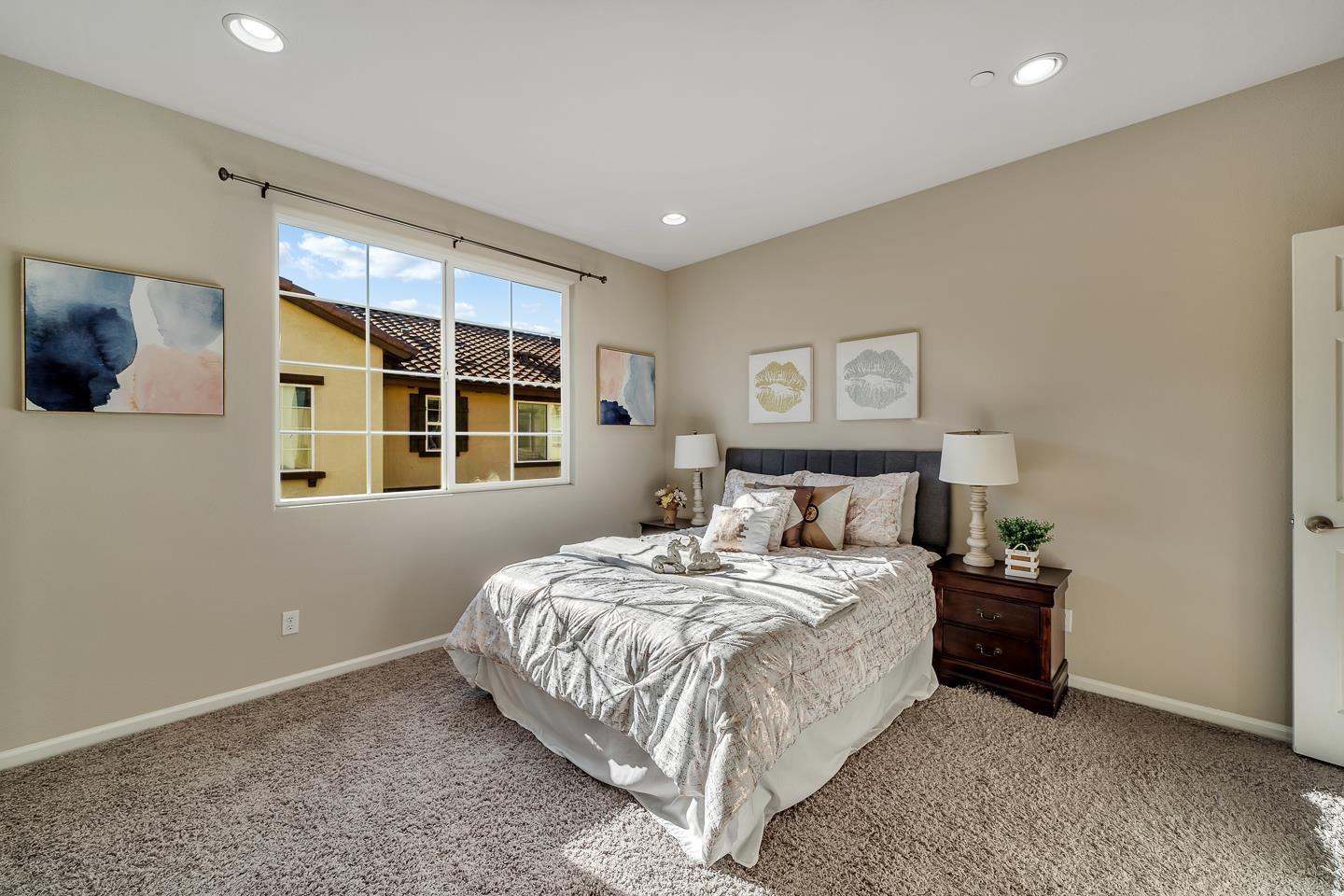 Detail Gallery Image 16 of 28 For 1127 Genco Ter, San Jose,  CA 95133 - 3 Beds | 3/1 Baths