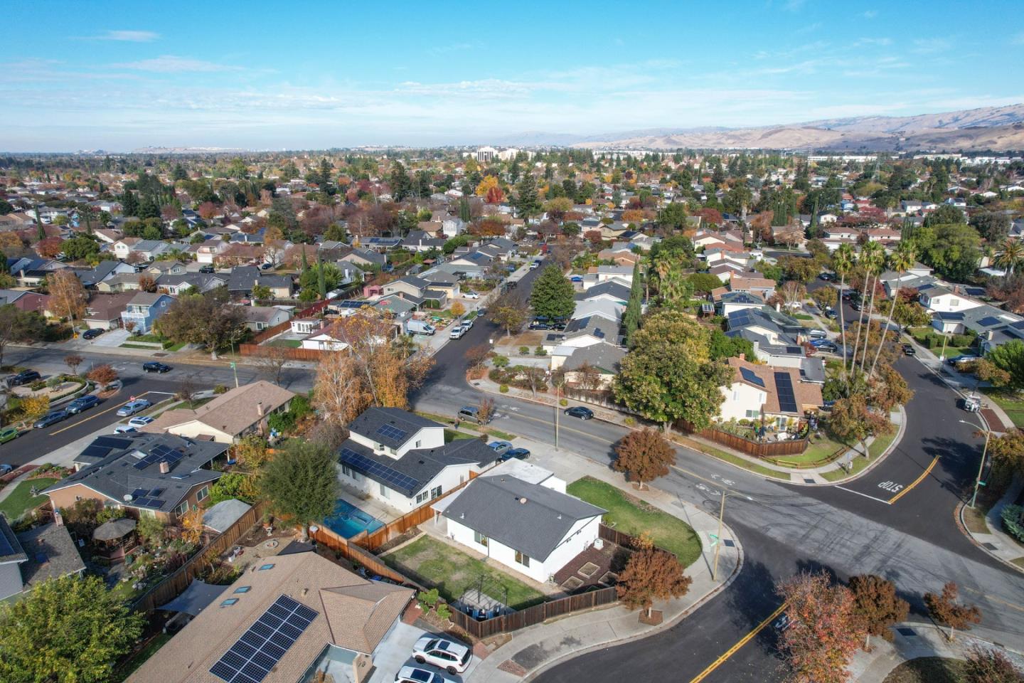 Detail Gallery Image 47 of 48 For 310 Curie Dr, San Jose,  CA 95119 - 3 Beds | 2 Baths