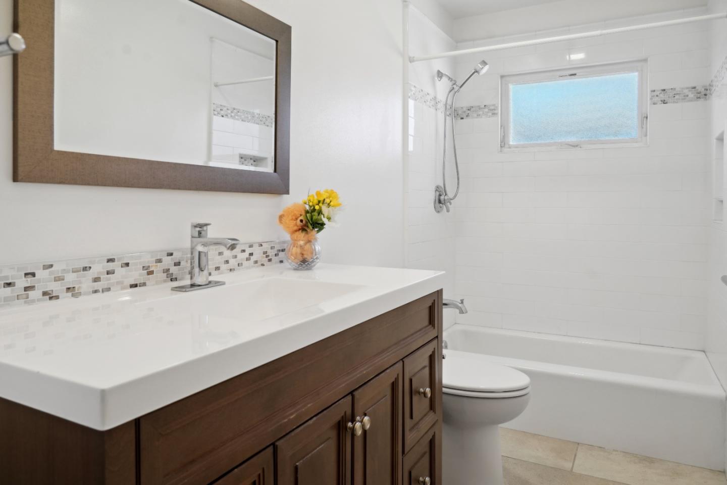 Detail Gallery Image 24 of 32 For 412 E Laurel Dr, Salinas,  CA 93906 - 3 Beds | 2 Baths