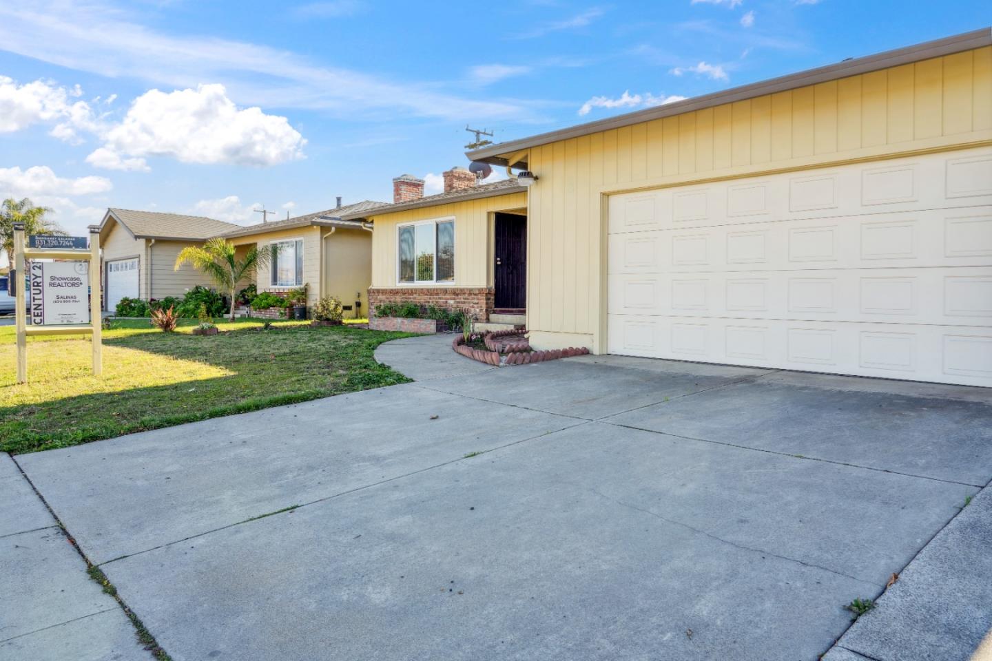 Detail Gallery Image 3 of 32 For 412 E Laurel Dr, Salinas,  CA 93906 - 3 Beds | 2 Baths