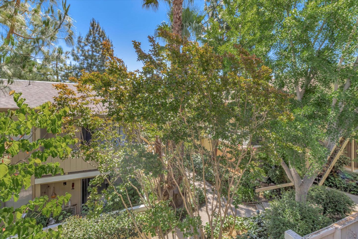 Detail Gallery Image 6 of 22 For 936 Kiely Blvd #G,  Santa Clara,  CA 95051 - 2 Beds | 1 Baths