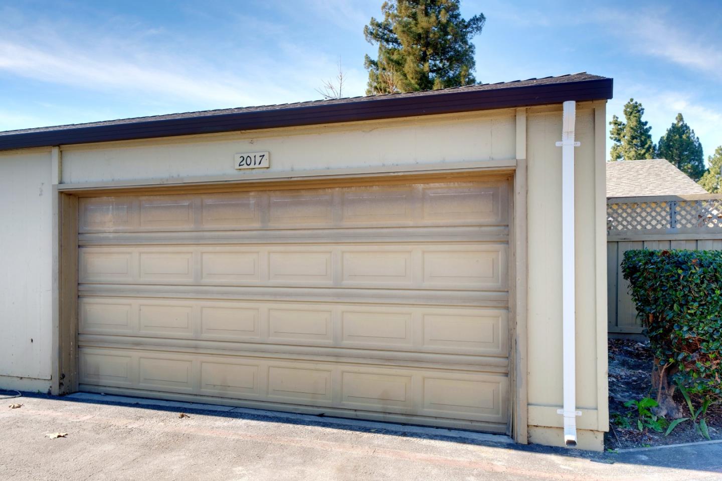 Detail Gallery Image 36 of 51 For 2017 Quadros Ln, San Jose,  CA 95131 - 3 Beds | 1/1 Baths