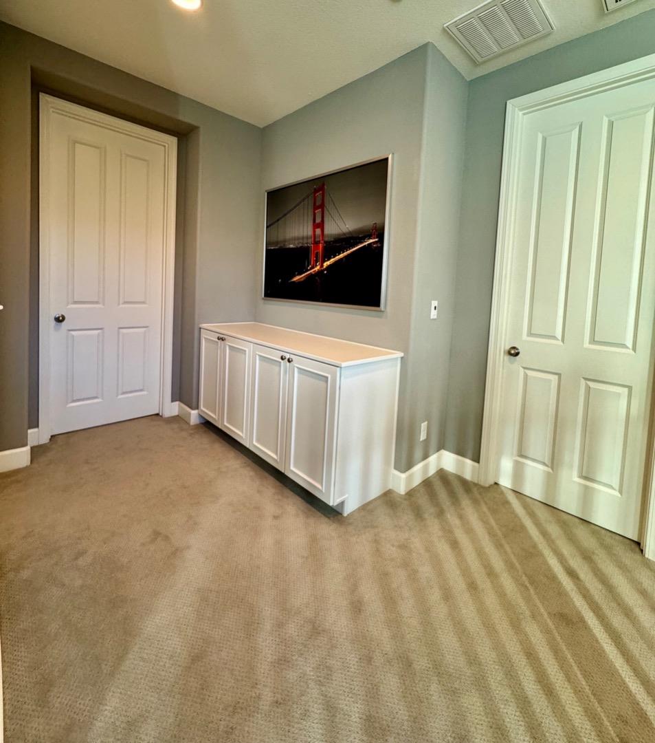 Detail Gallery Image 16 of 35 For 246 Ladybug Ln, Martinez,  CA 94553 - 3 Beds | 2/1 Baths