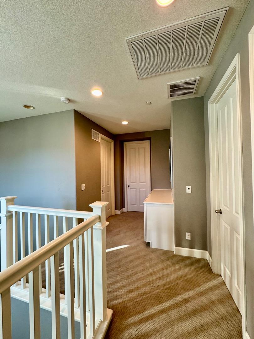 Detail Gallery Image 17 of 35 For 246 Ladybug Ln, Martinez,  CA 94553 - 3 Beds | 2/1 Baths