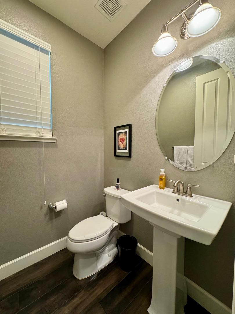 Detail Gallery Image 21 of 35 For 246 Ladybug Ln, Martinez,  CA 94553 - 3 Beds | 2/1 Baths