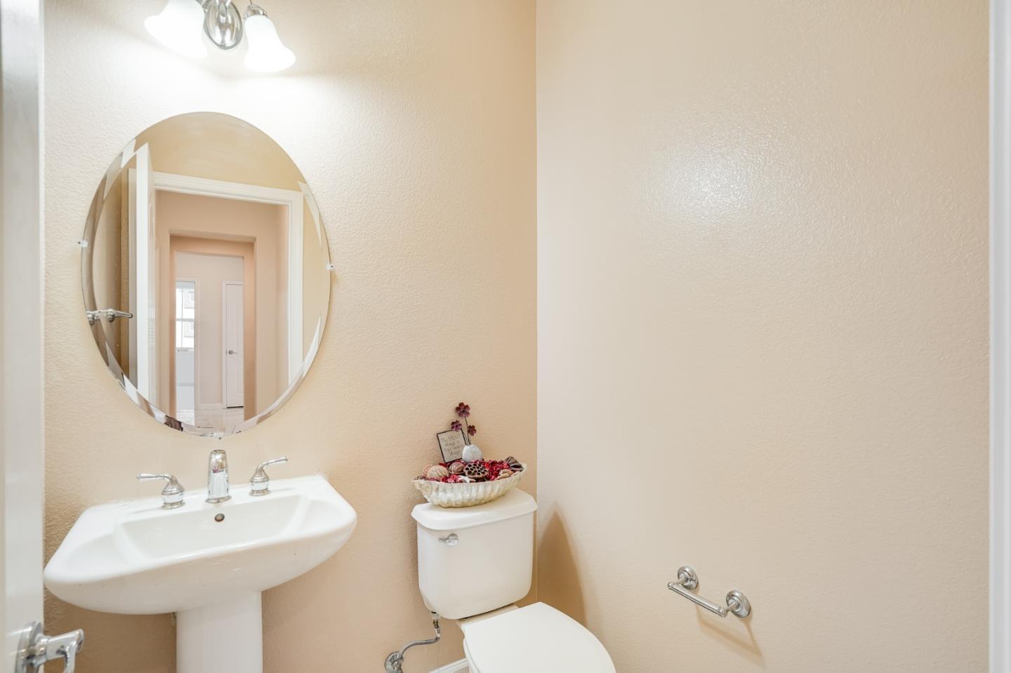 Detail Gallery Image 26 of 31 For 772 Shelli St, Mountain House,  CA 95391 - 4 Beds | 2/1 Baths