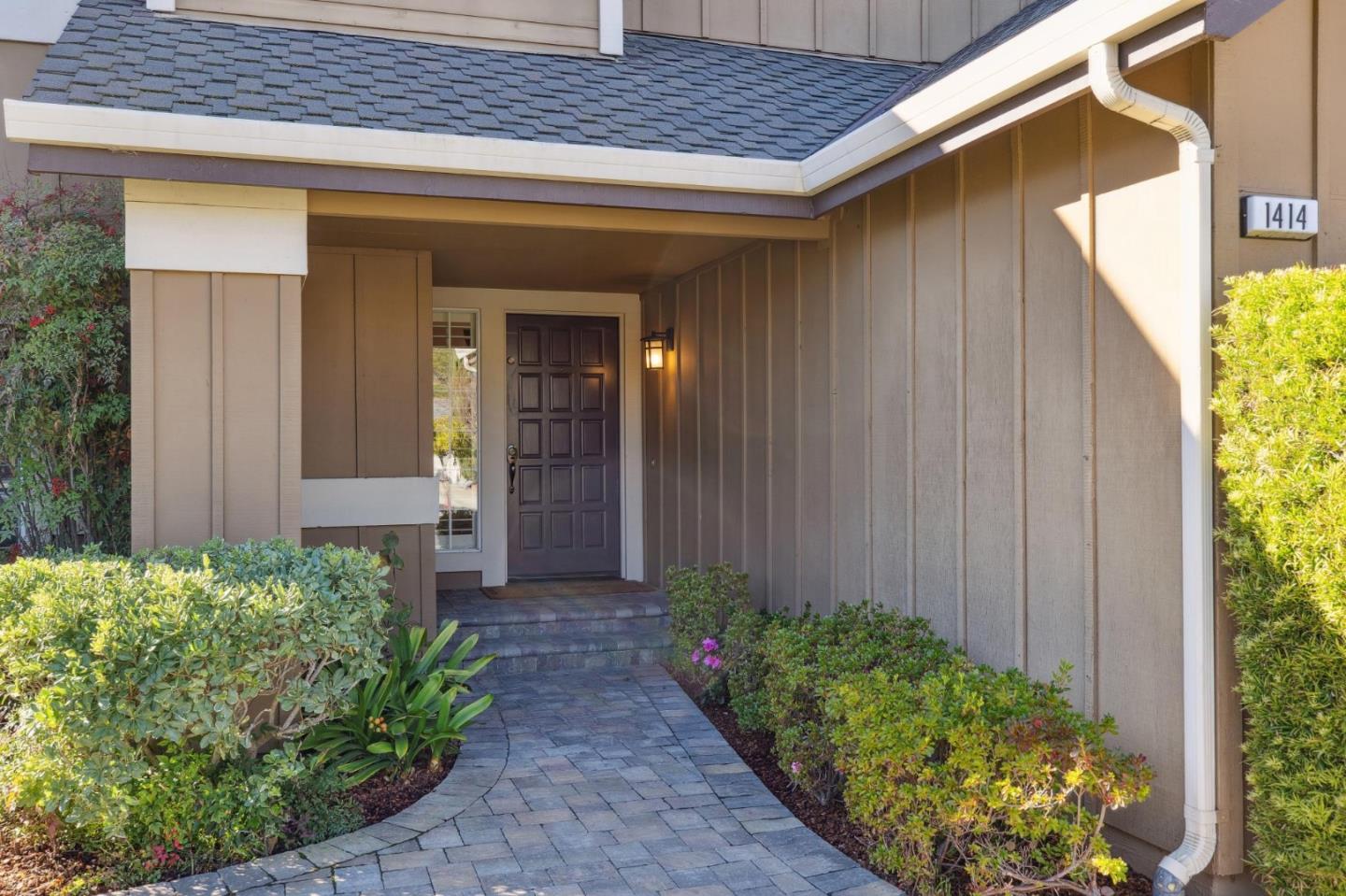 Detail Gallery Image 3 of 51 For 1414 Dominica Ln, Foster City,  CA 94404 - 4 Beds | 2/1 Baths