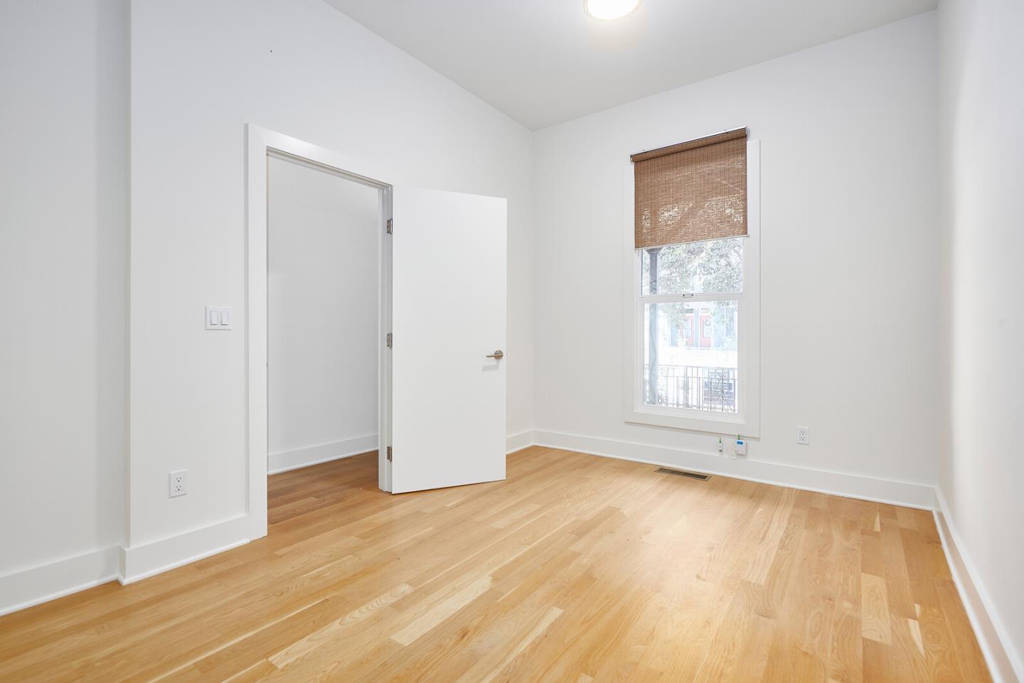 Detail Gallery Image 11 of 22 For 1268 Hampshire St, San Francisco,  CA 94110 - 2 Beds | 2 Baths