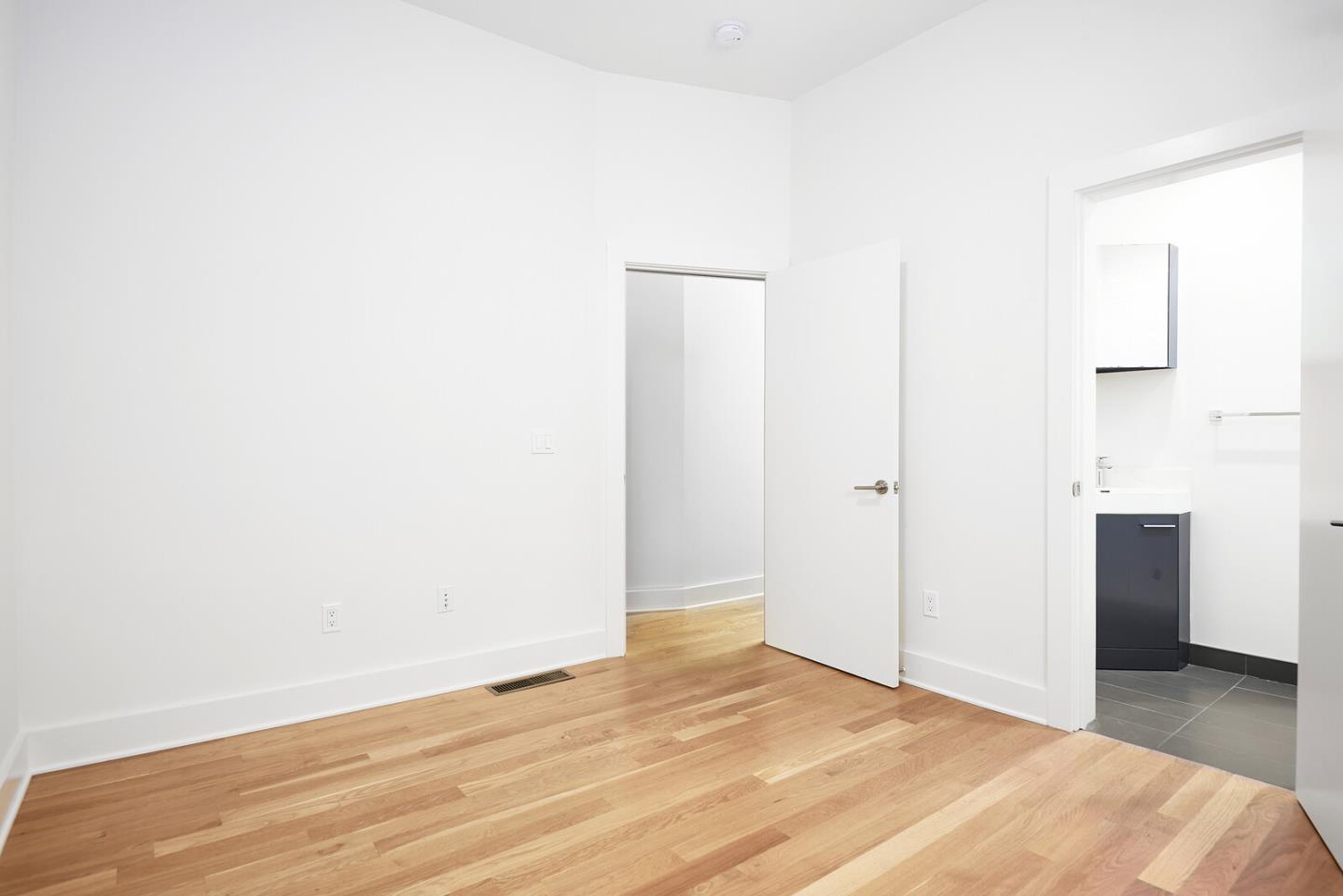 Detail Gallery Image 18 of 22 For 1268 Hampshire St, San Francisco,  CA 94110 - 2 Beds | 2 Baths