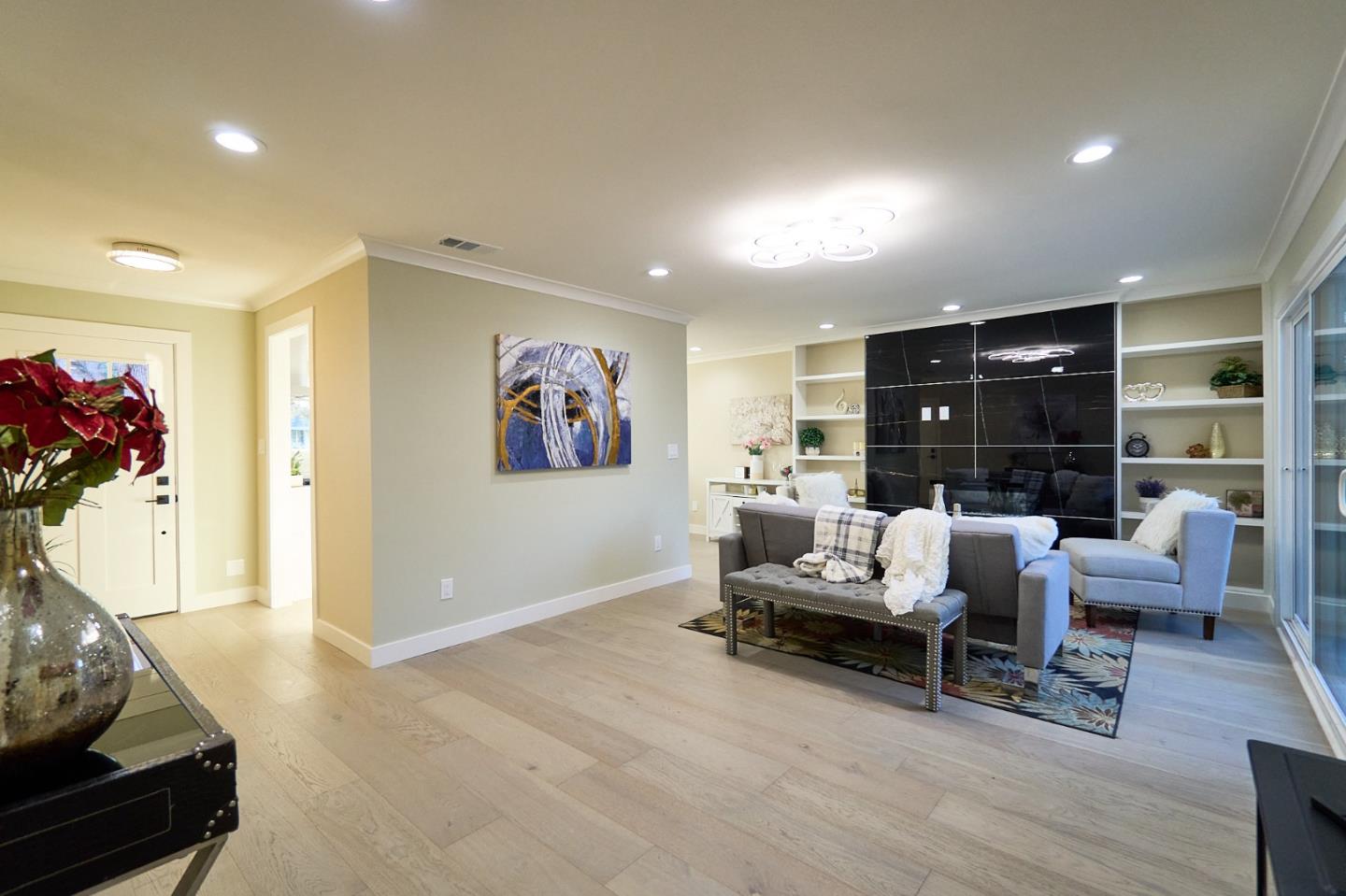 Detail Gallery Image 14 of 25 For 851 San Mateo Ct, Sunnyvale,  CA 94085 - 4 Beds | 2 Baths