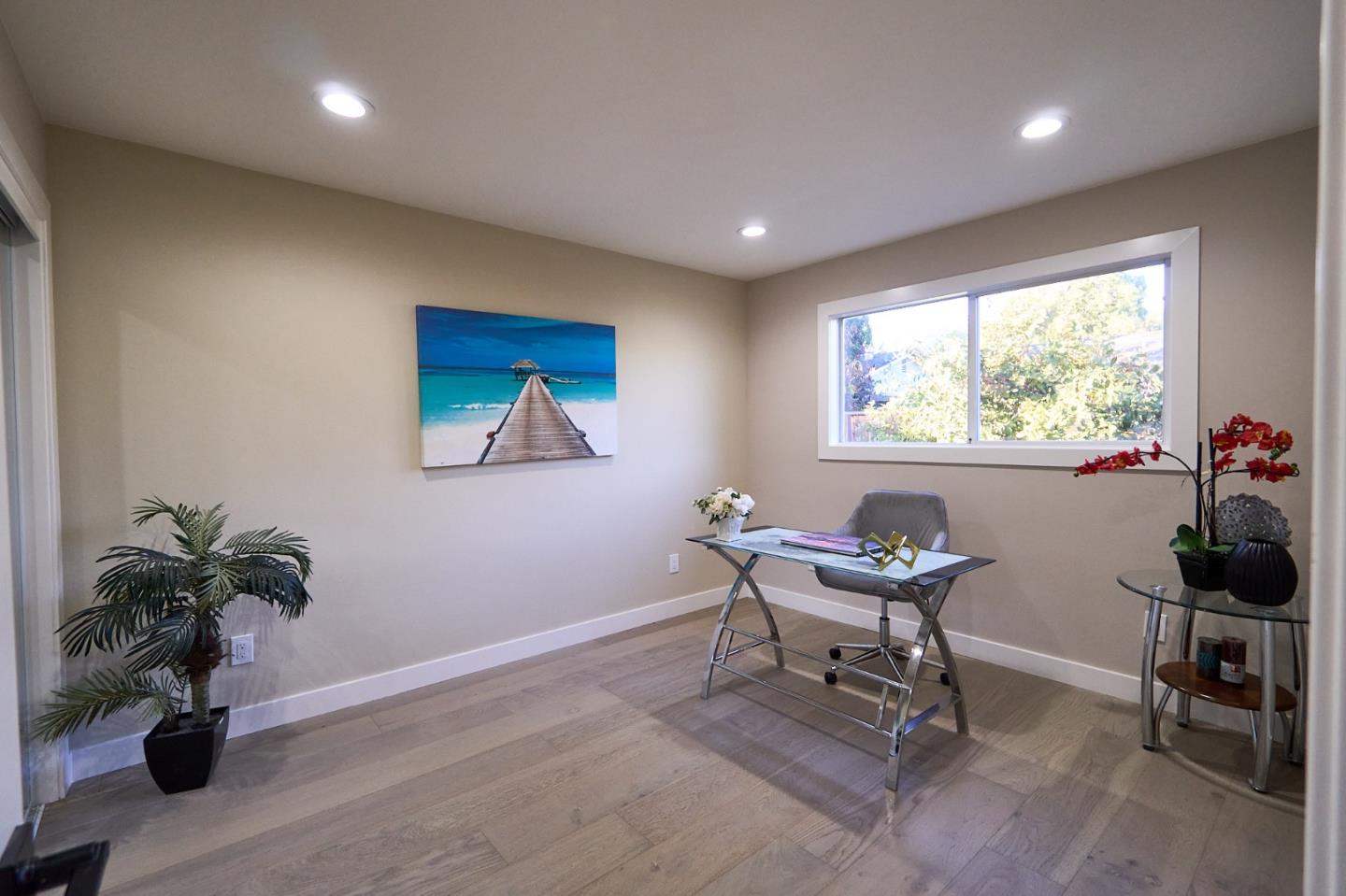 Detail Gallery Image 22 of 25 For 851 San Mateo Ct, Sunnyvale,  CA 94085 - 4 Beds | 2 Baths