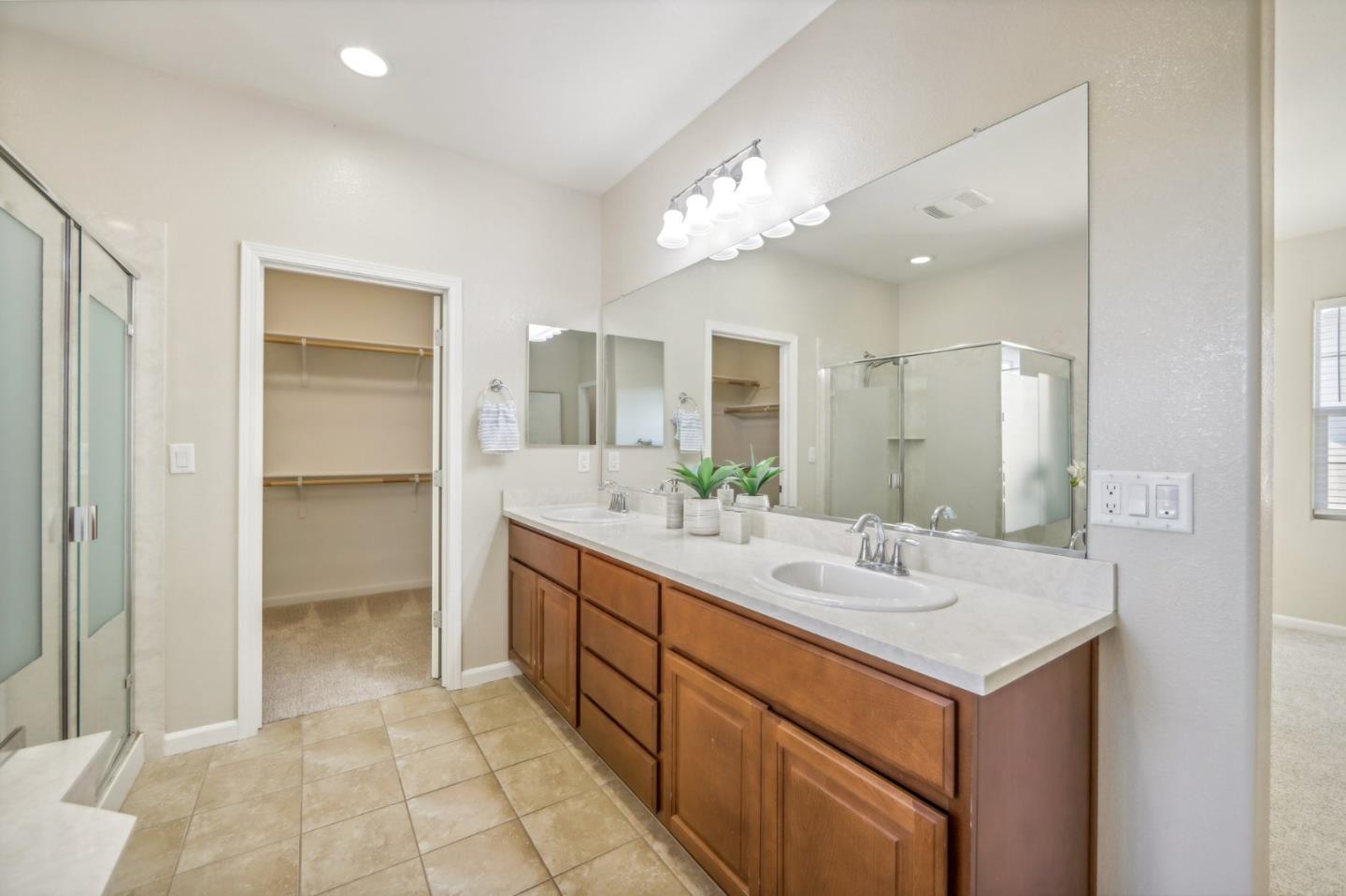 Detail Gallery Image 29 of 48 For 5889 Flora Cmn, Livermore,  CA 94551 - 3 Beds | 2/1 Baths