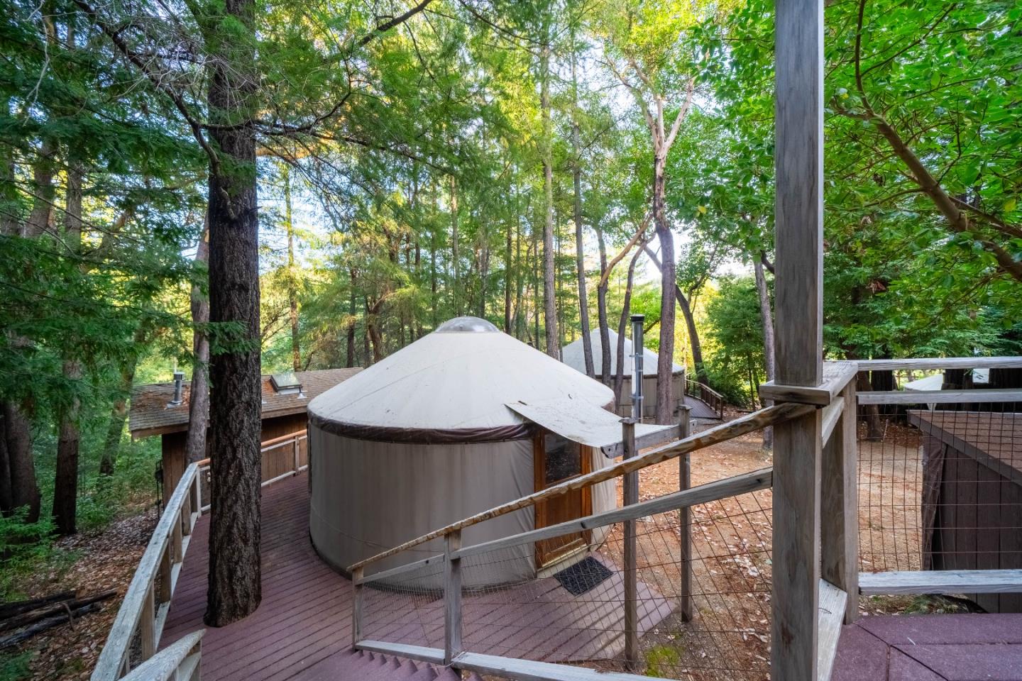 Detail Gallery Image 18 of 71 For 1301 Bear Creek Cyn, Boulder Creek,  CA 95006 - 3 Beds | 2 Baths