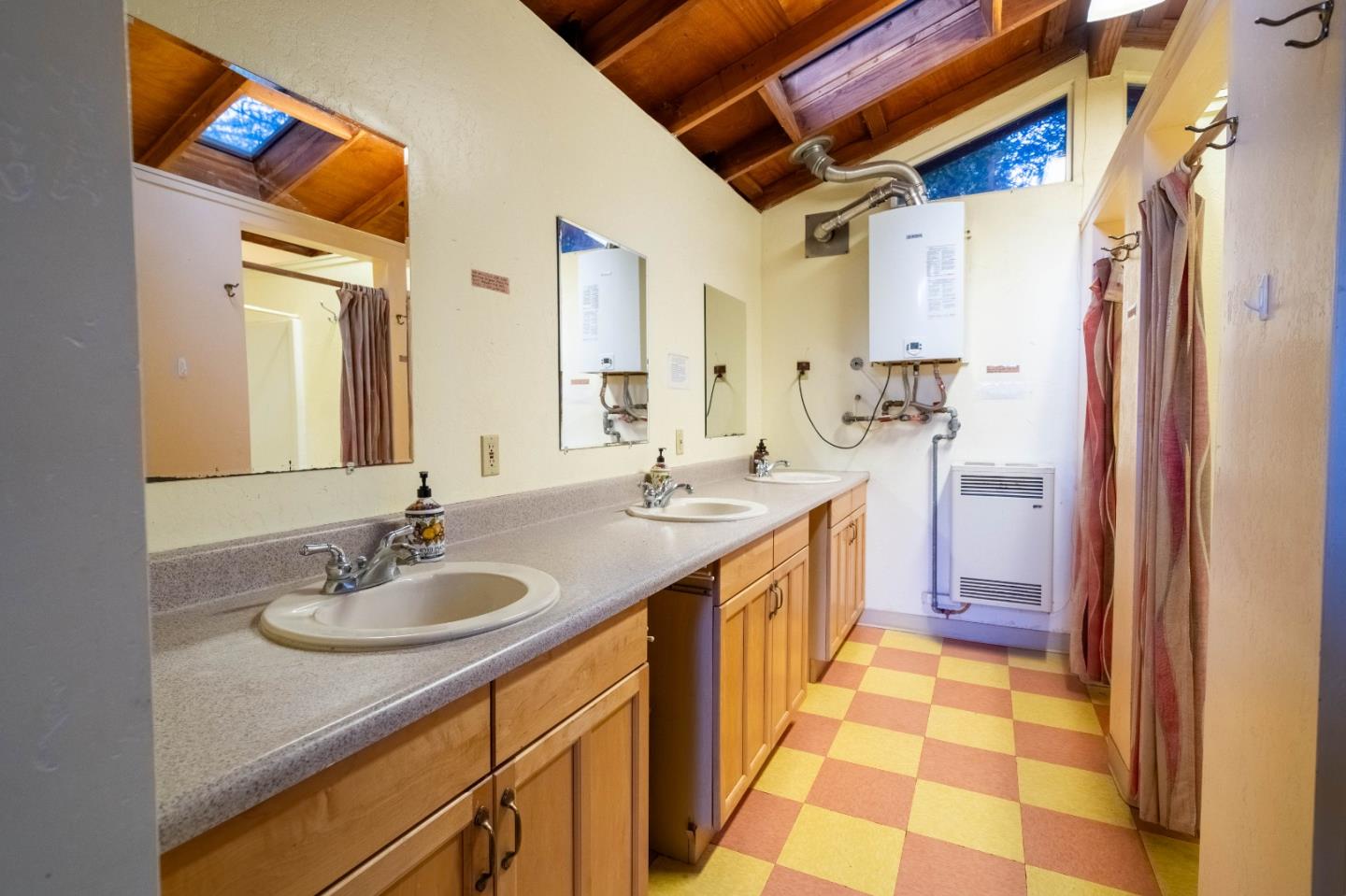 Detail Gallery Image 23 of 71 For 1301 Bear Creek Cyn, Boulder Creek,  CA 95006 - 3 Beds | 2 Baths