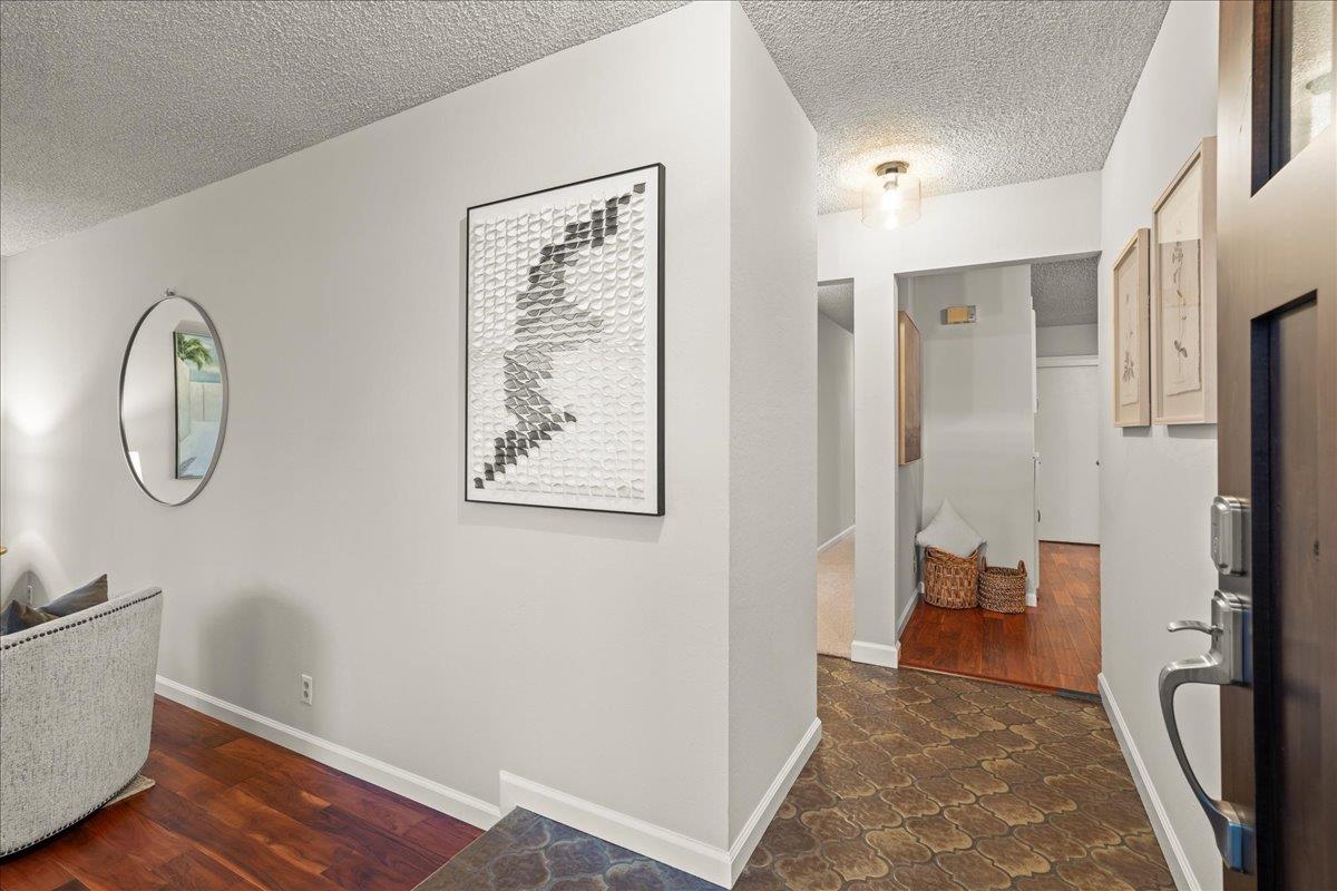 Detail Gallery Image 7 of 45 For 3288 Yuba Ave, San Jose,  CA 95117 - 4 Beds | 2 Baths