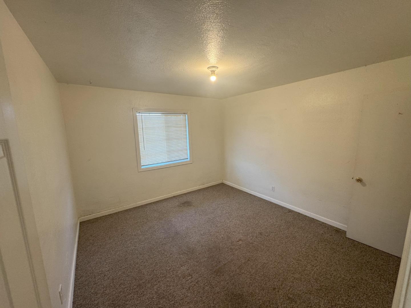 Detail Gallery Image 7 of 14 For 1211 Cooper Ave #C,  Salinas,  CA 93905 - 1 Beds | 1 Baths