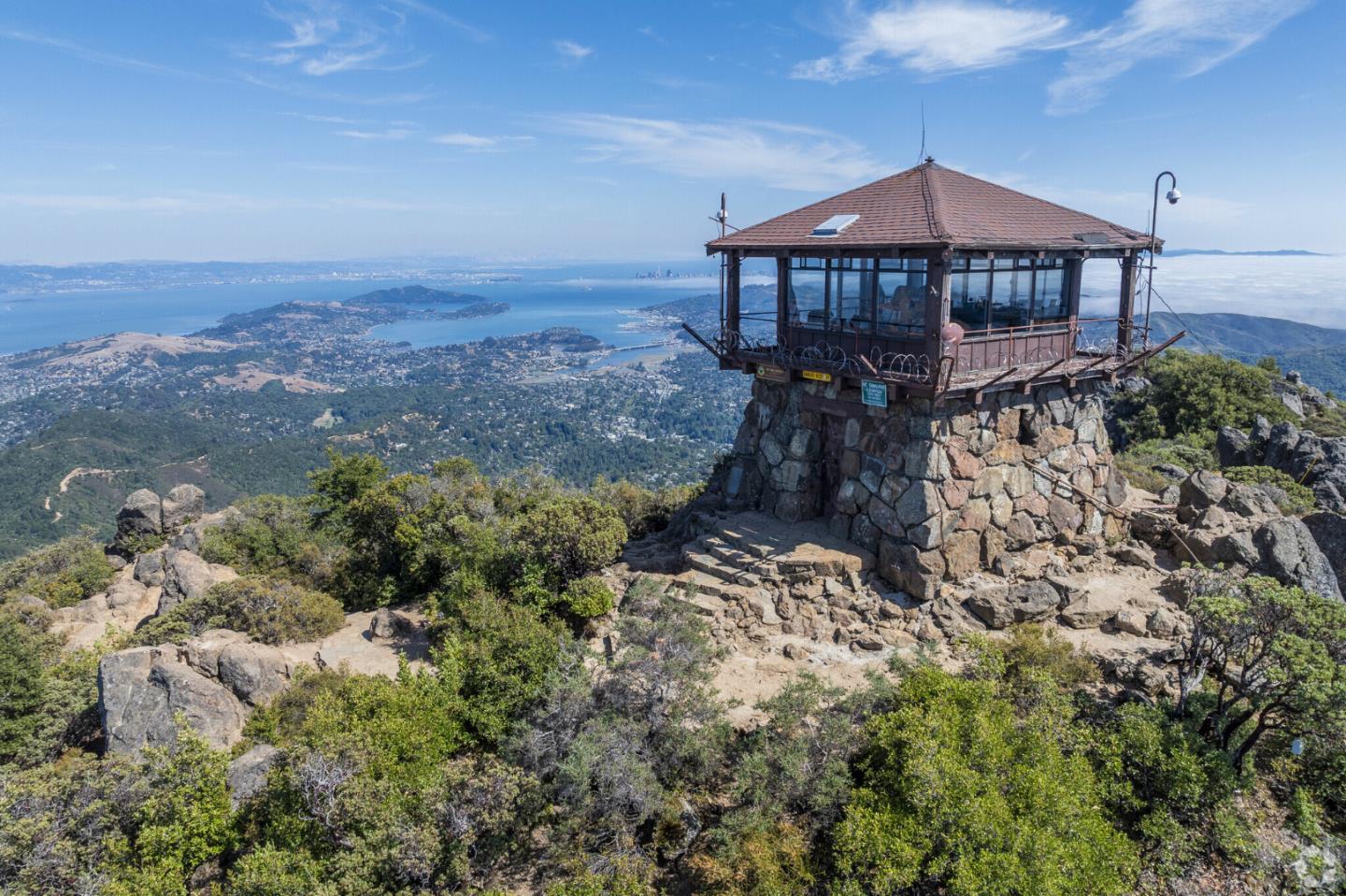 Detail Gallery Image 107 of 117 For 329 Richardson Way, Mill Valley,  CA 94941 - 2 Beds | 2 Baths